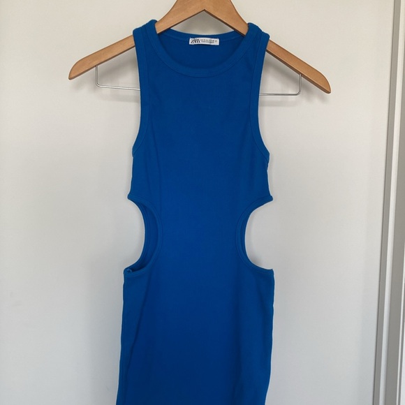 Zara dress - Picture 2 of 4
